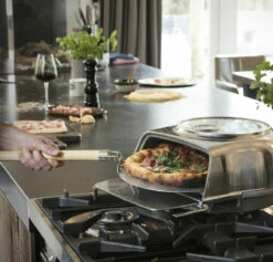 Oldenhof Fernus Stovetop Pizzaoven Rvs -Big Green Egg Verkoop pizzaschep silver